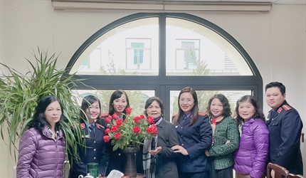 Phòng kiểm sát và giải quyết đơn khiếu nại, tố cáo trong hoạt động tư...